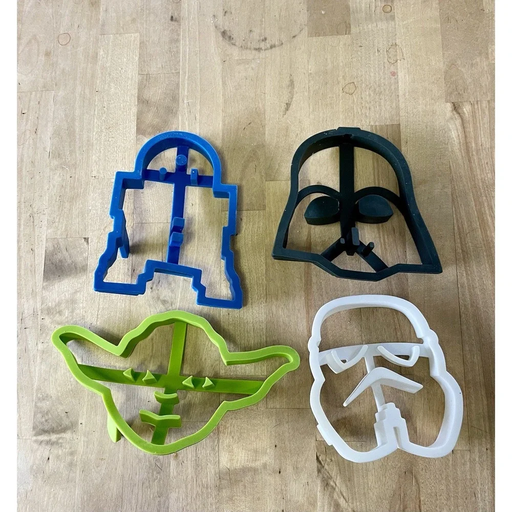 Star Wars Silicone Pancake Molds Set 4 Williams Sonoma Yoda R2d2 Vader Trooper